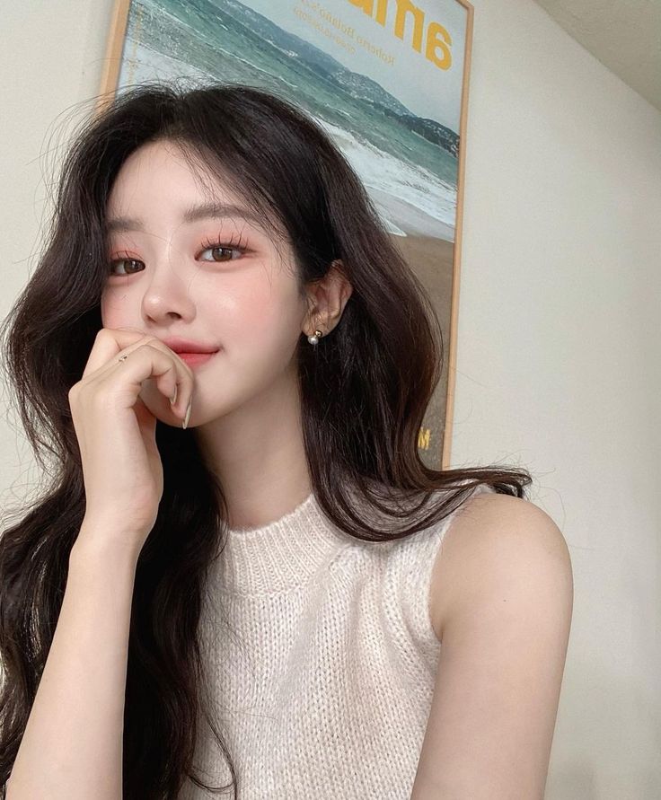 自然大方的妆容