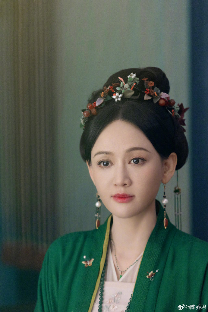 陈乔恩饰演恶毒继母