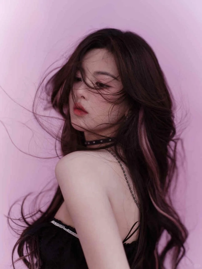 2、黑茶色+樱花粉