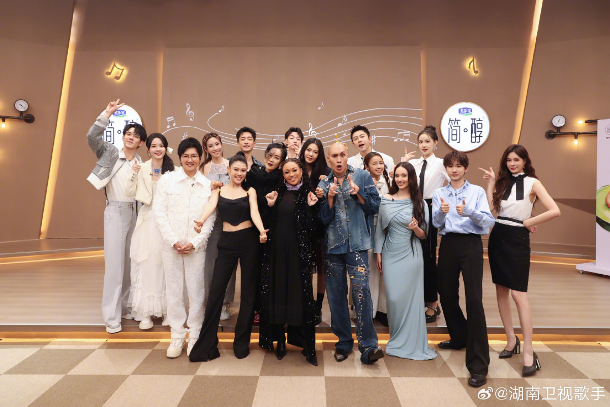 《歌手2024》总决赛帮唱嘉宾及分组情况