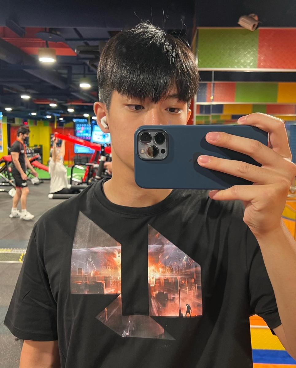 有一位高颜值哥哥