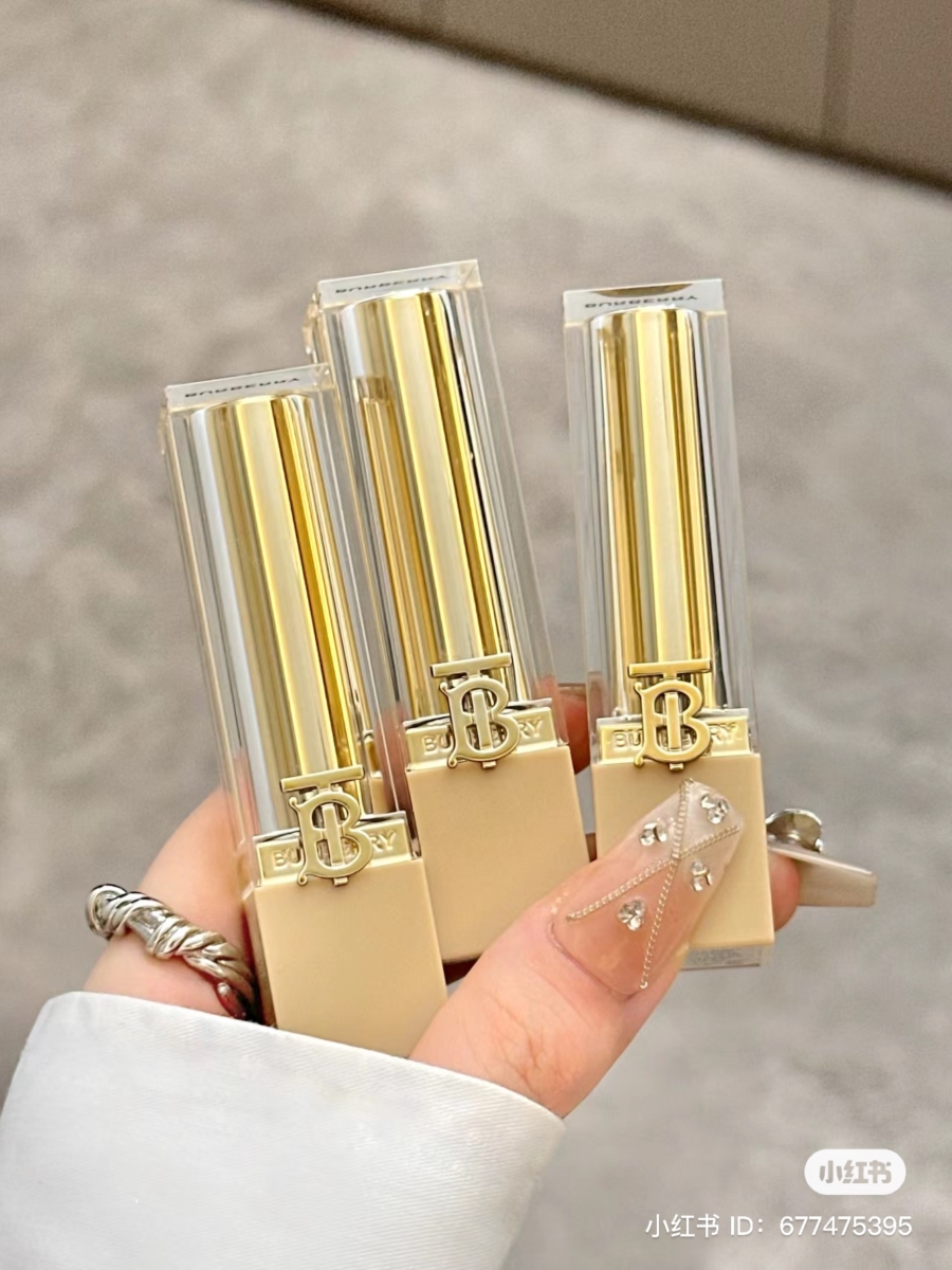 Burberry 全英伦唇膏