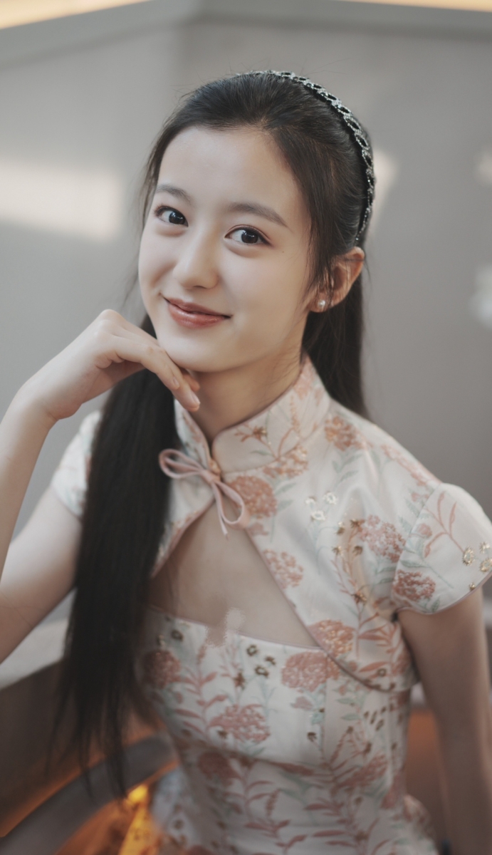 内娱05后小花:4、裴佳欣(2009年出生)