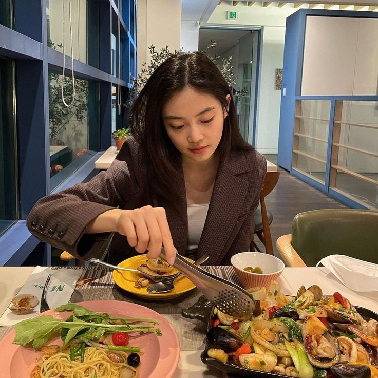 3、均衡饮食: