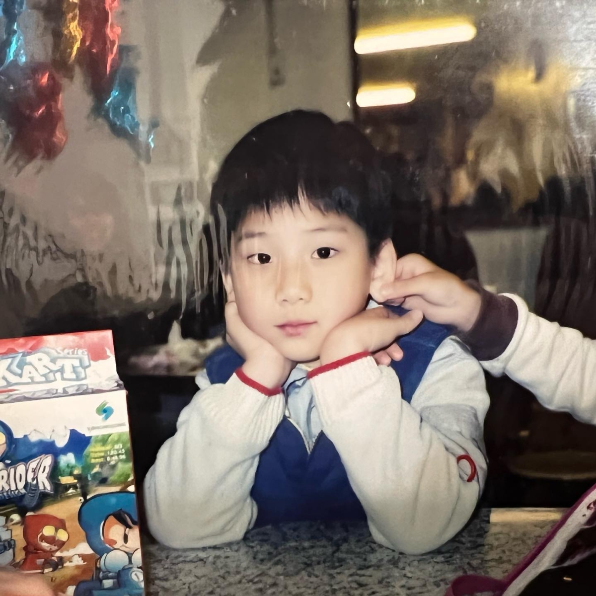 国小三年级开始加入游泳队