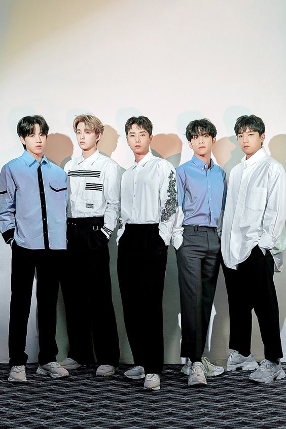 不管是旋律还是歌词都掀起极大的共鸣