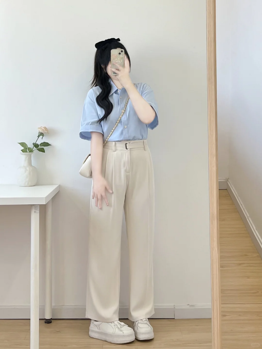 4、米白色+蓝色