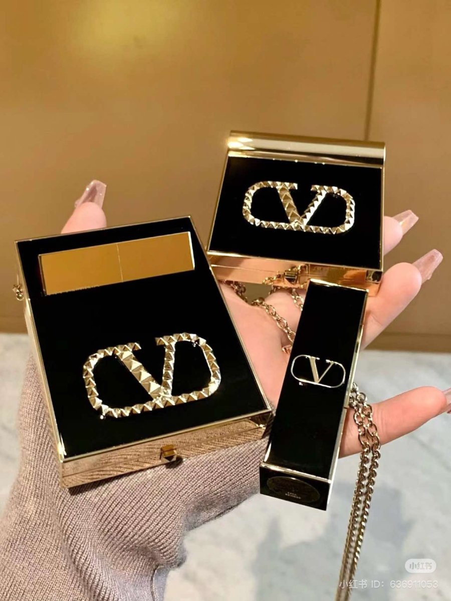 Valentino 星夜限定彩妆