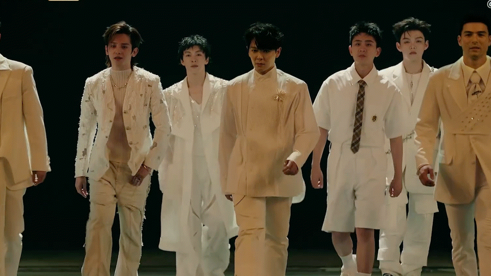 《披荆斩棘4》主题曲