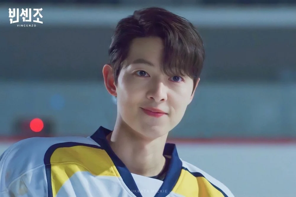 1、宋仲基 · 短道竞速滑冰