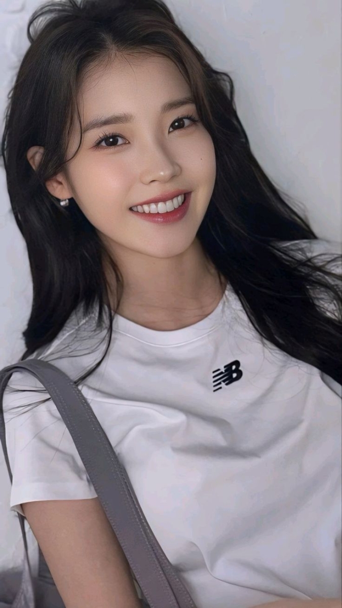 好看的耳环绝对少不了~