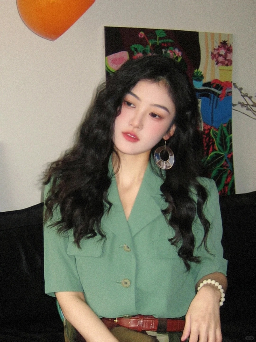 5、善用饰品添韵味