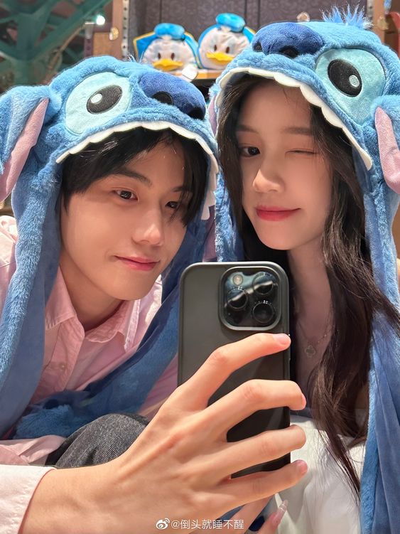 选择B的伴侣对你的爱是积极和热情的