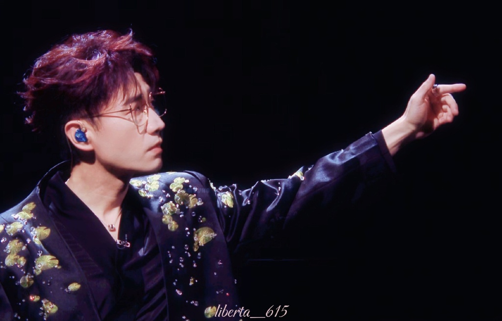 王铮亮 4 票之差 PK 失败