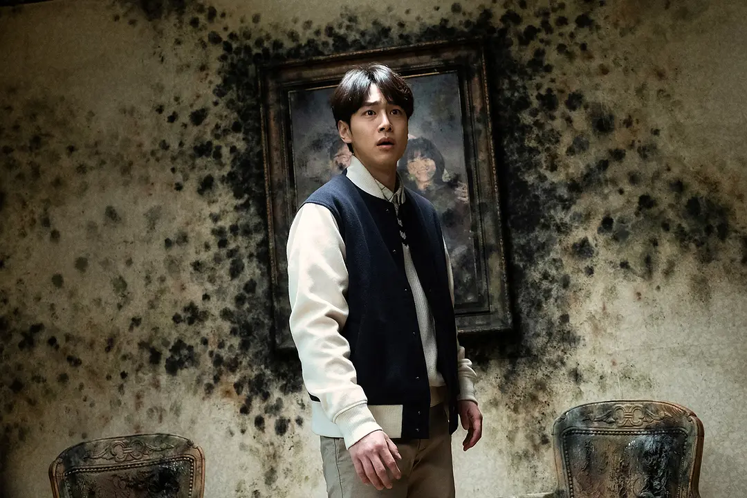 7、《怪奇宅》(괴기맨숀/ Ghost Mansion)