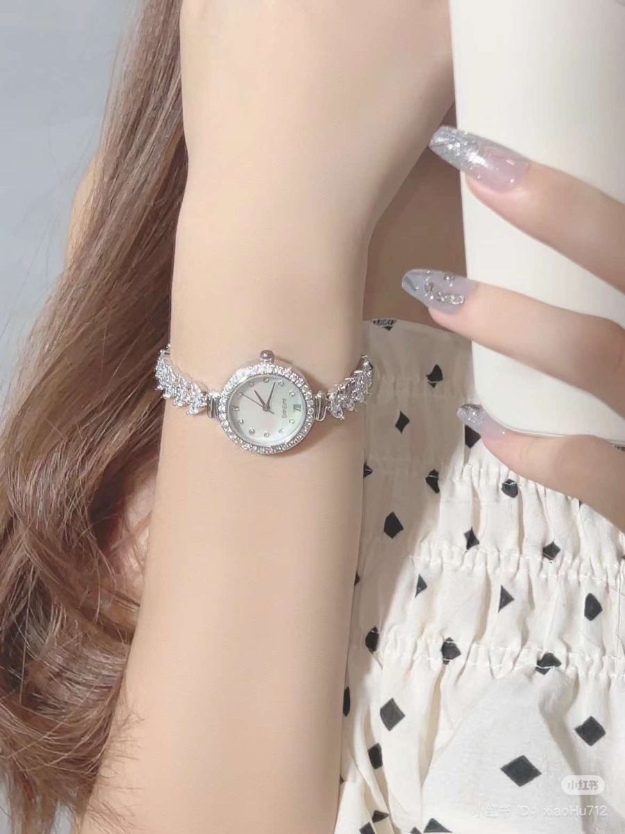 美人鱼光彩好耀眼