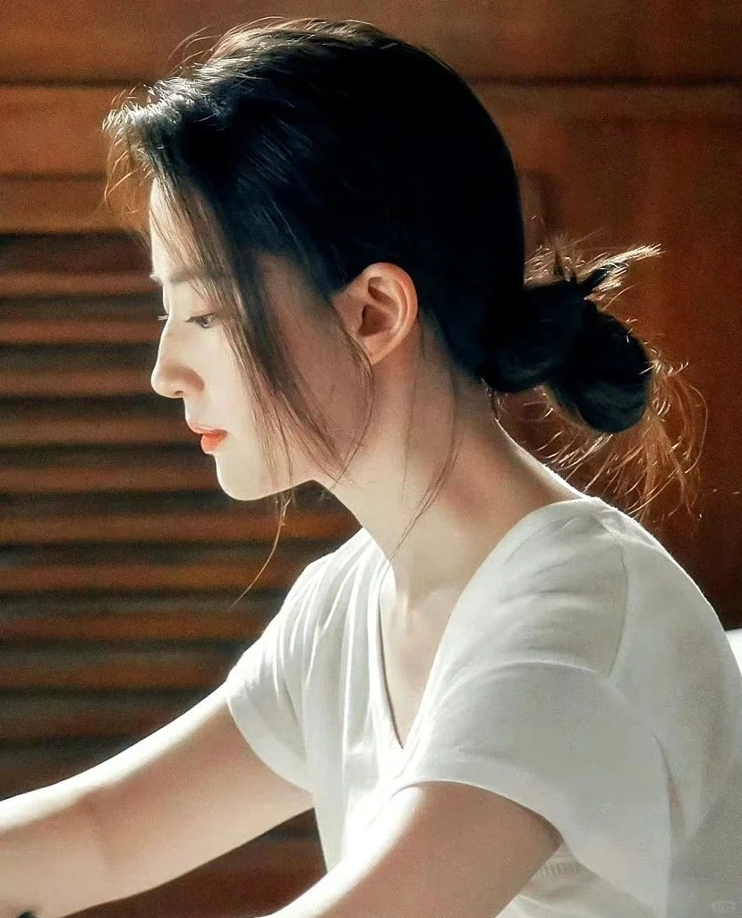 5 个低丸子头发型教程