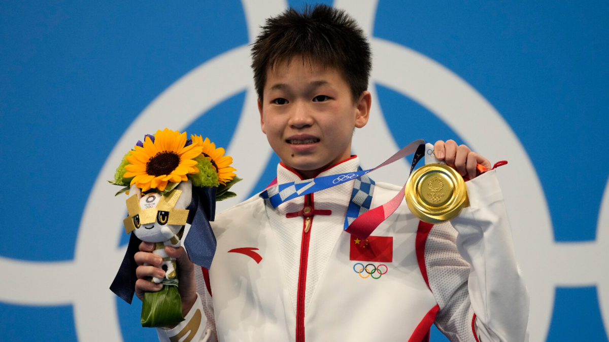 中国奥运队最年轻的“三金王”