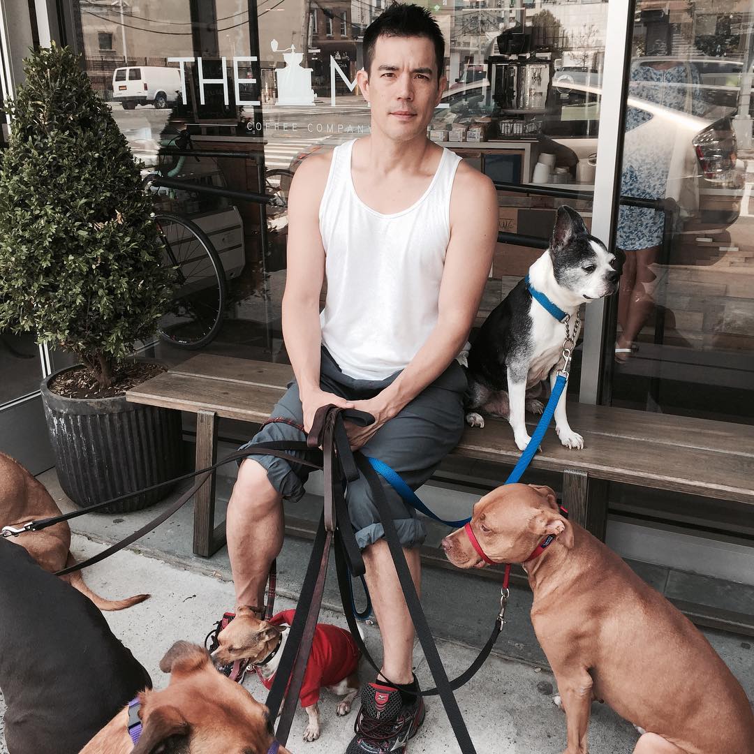 当起老板，每年至少能赚进10万美元