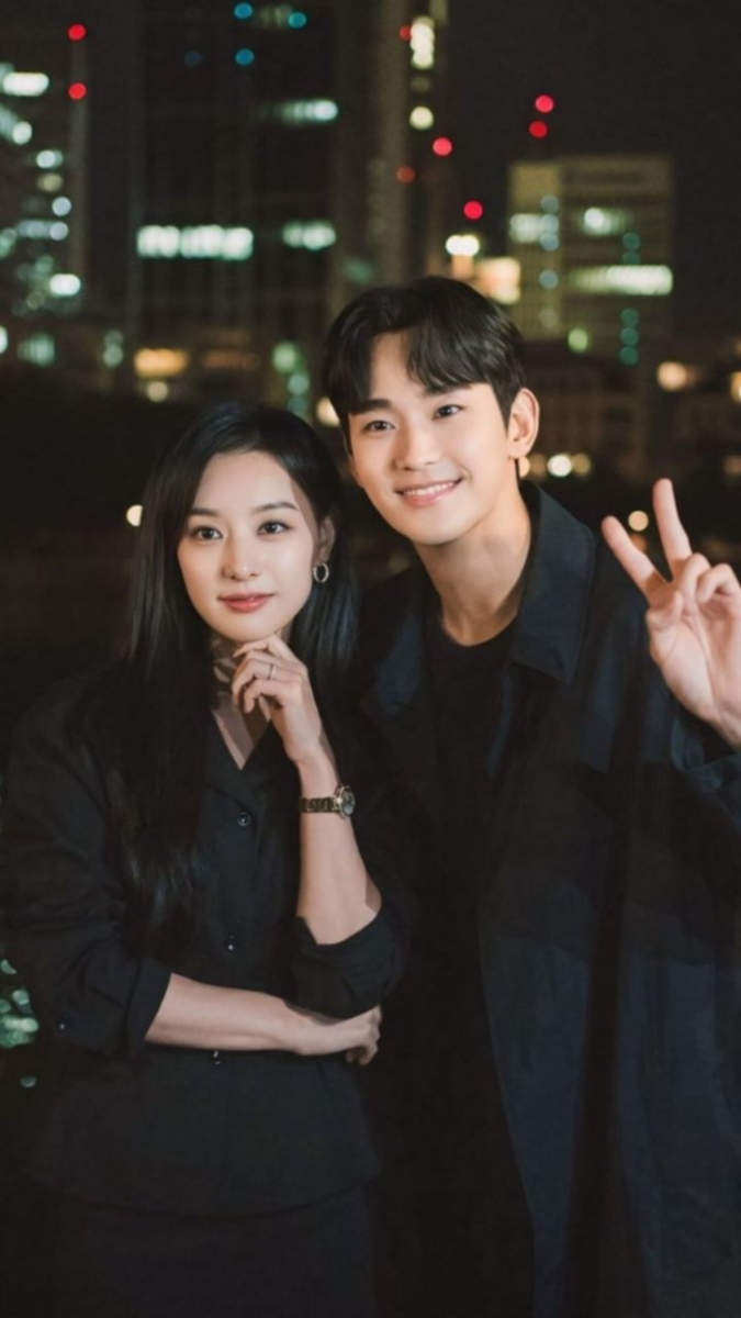 第三名:《泪之女王》金秀贤 ♥️ 金智媛(21%)