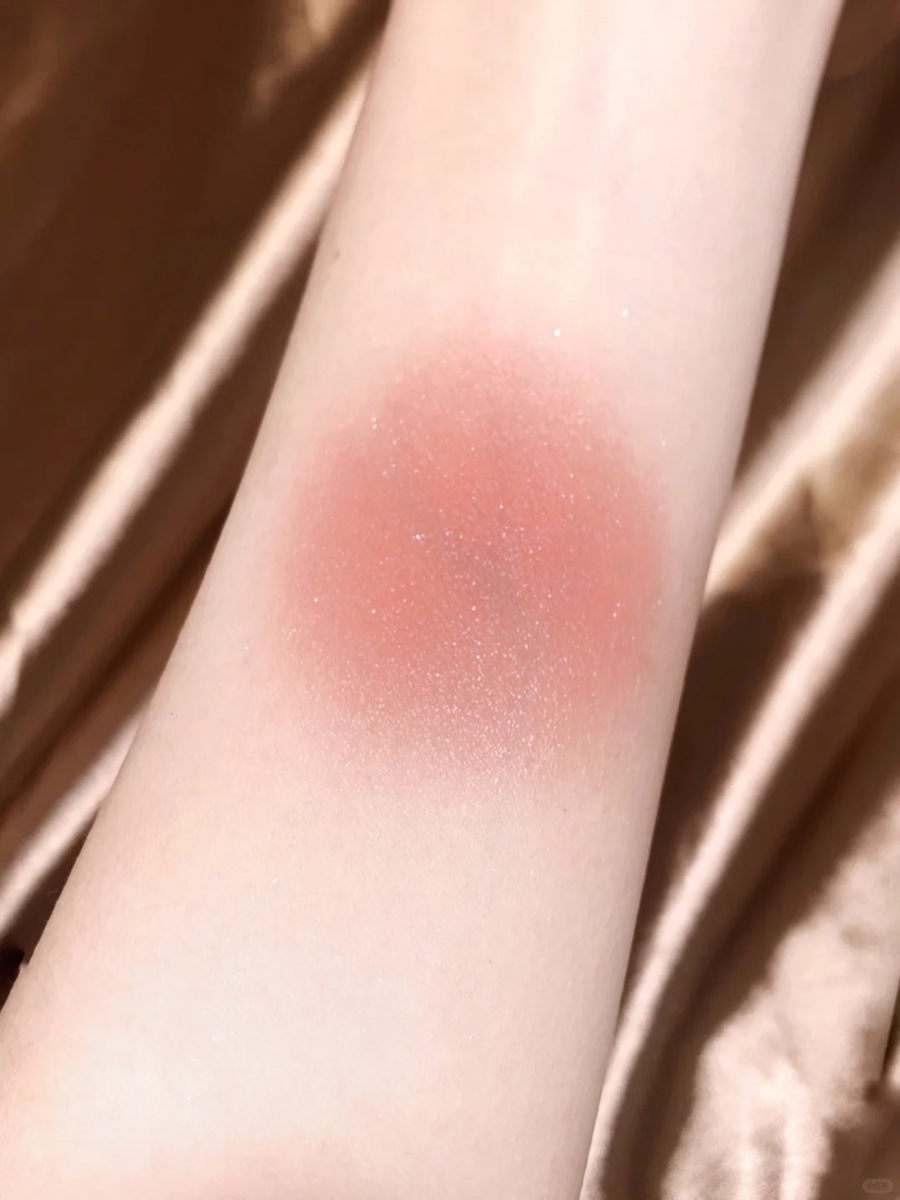 NARS 腮红推荐 | 3、DOMINATE（霸气玫红）