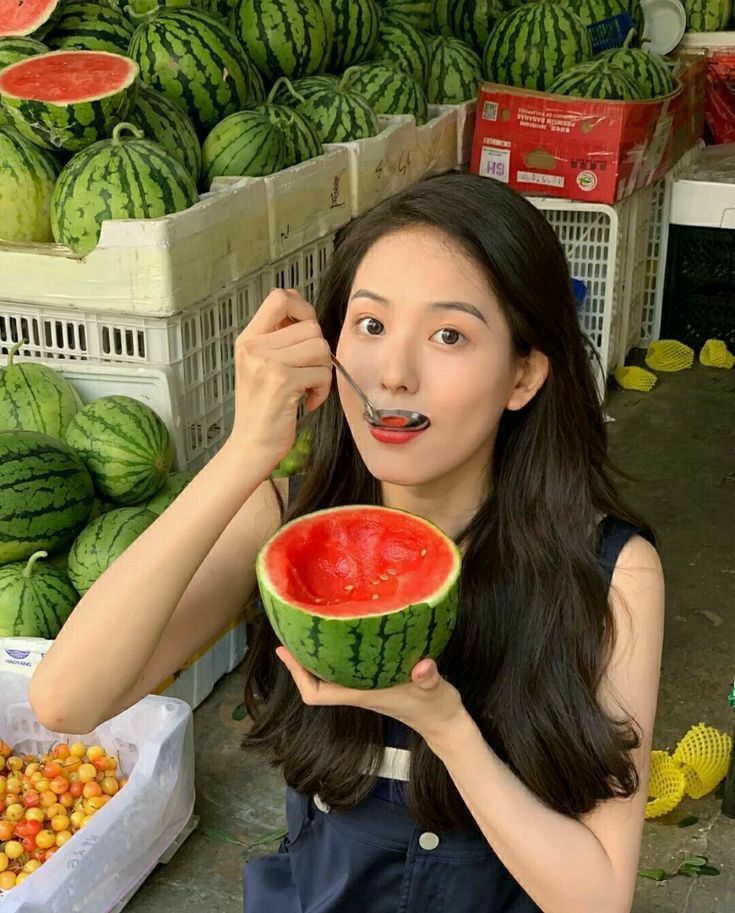 2、多吃水果蔬菜,补充维生素C