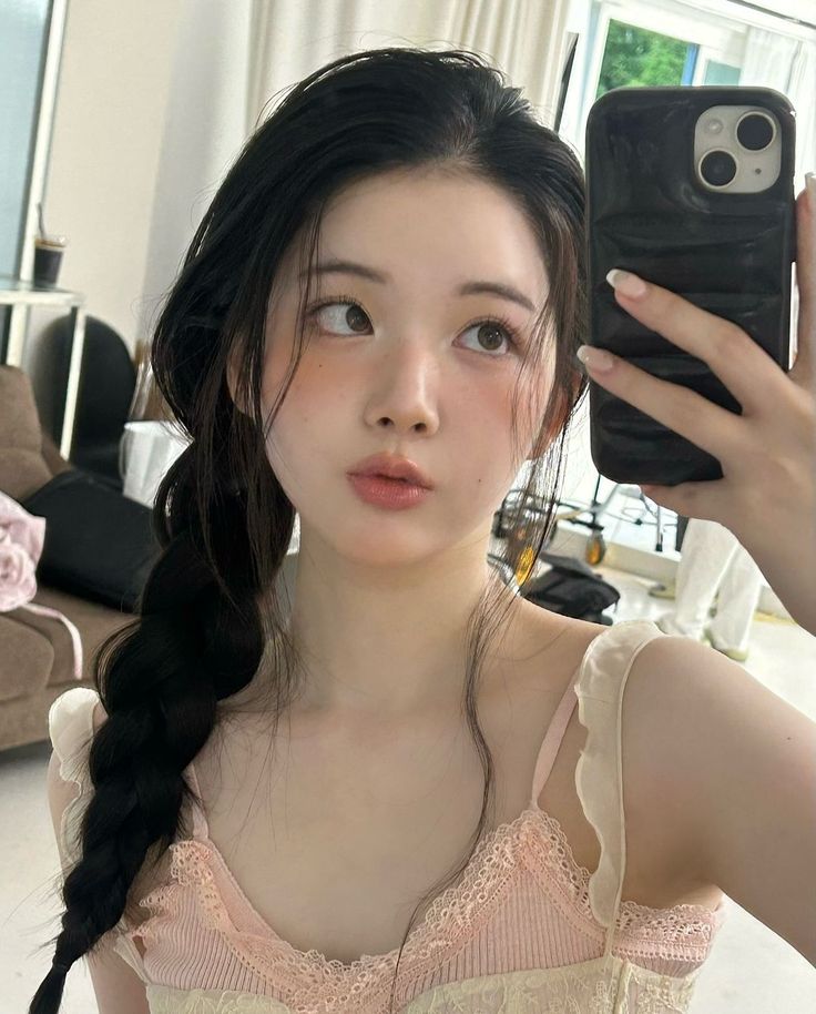 少化妆可以让皮肤得到充分的休息和呼吸