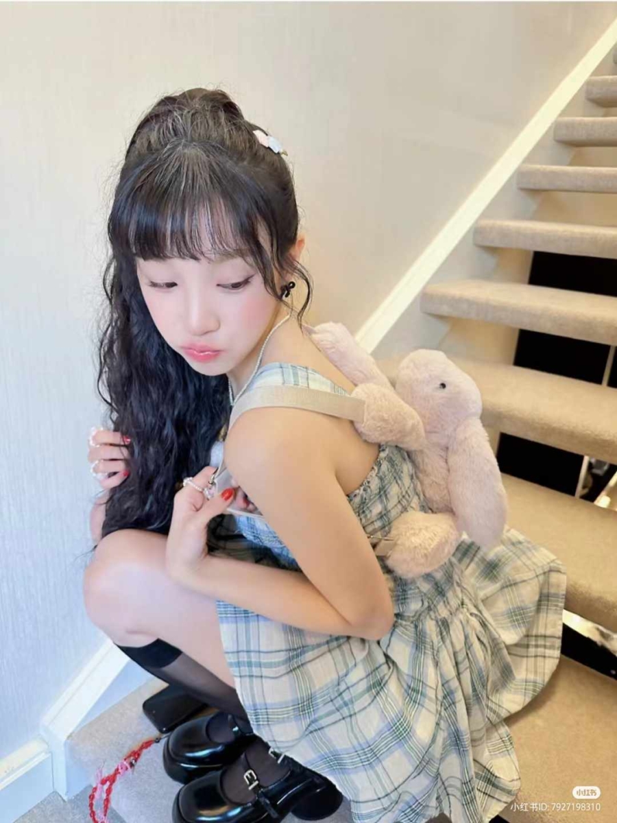 4、Smudge Rabbit Backpack