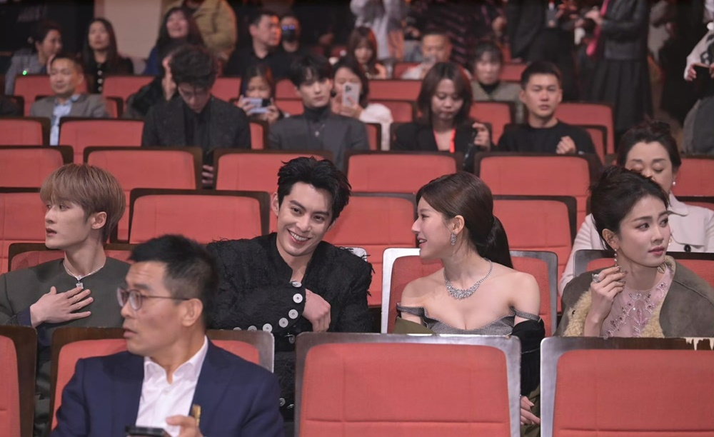 赵露思、王鹤棣