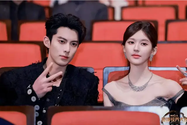 王鹤棣、赵露思