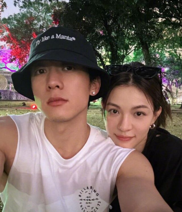 侯雯元、钟楚曦