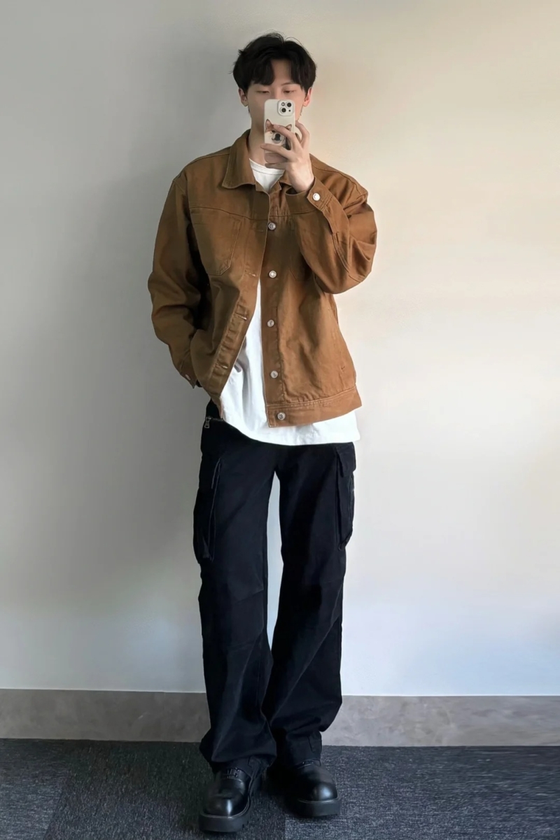 1、秋日氛围感穿搭