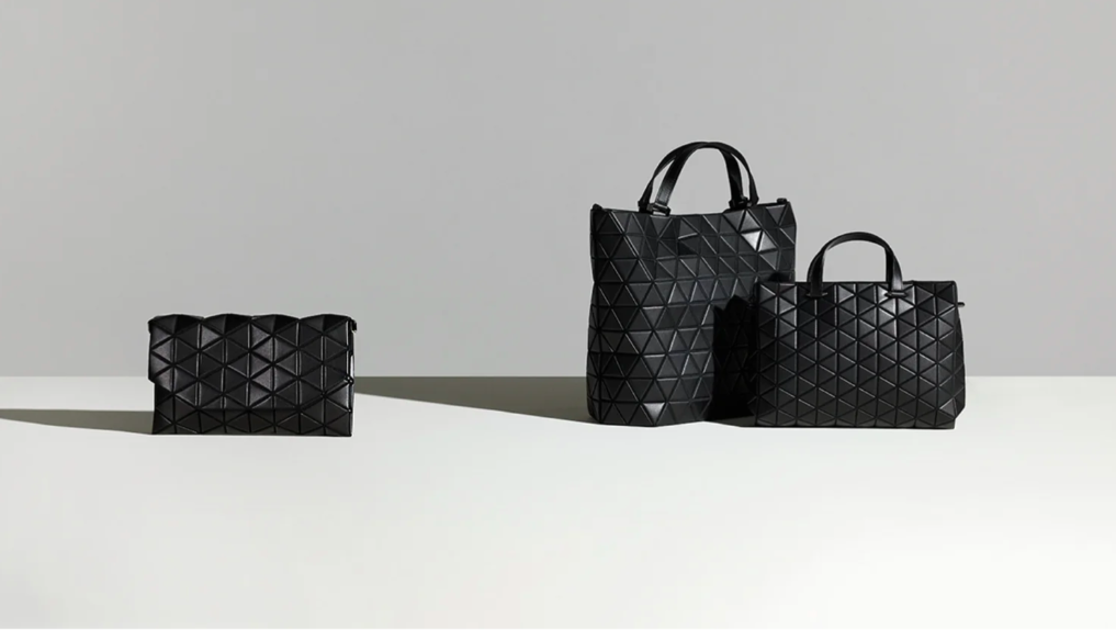 2、三宅一生BAO BAO ISSEY MIYAKE