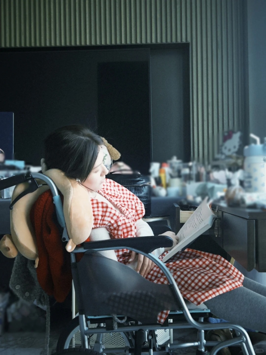 赵露思朋友报平安