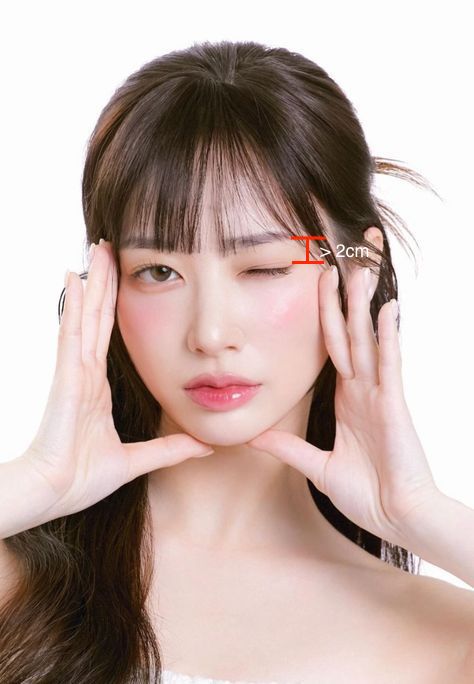 超过2.5cm适合贴假睫毛