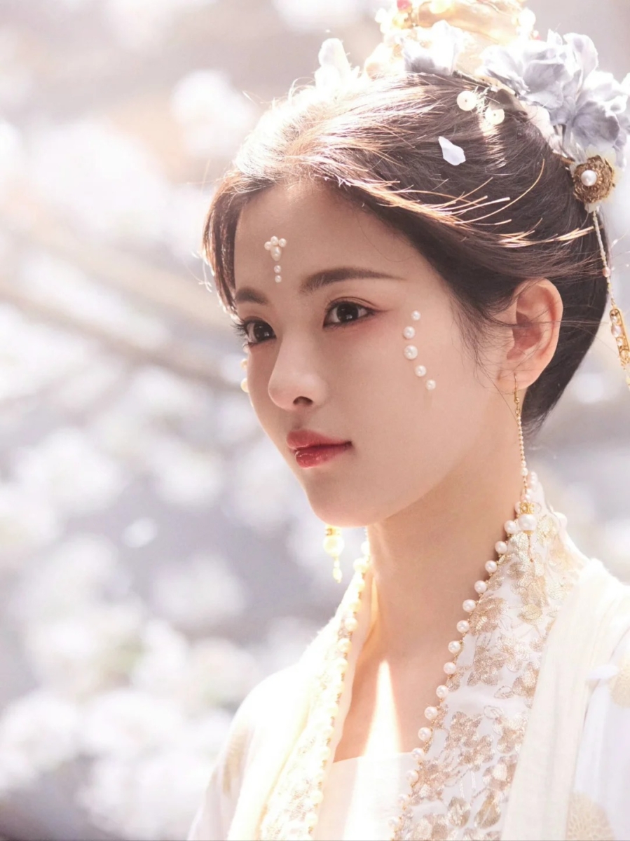 盘点95花「古装美人」TOP 10!赵露思杨超越并列第7,第1名是TA