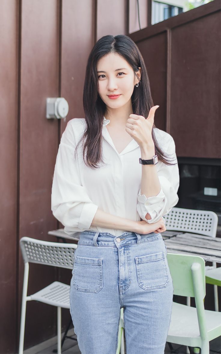 徐玄 饰演 车善彩