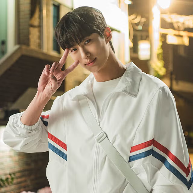 《背着善宰跑》边佑锡