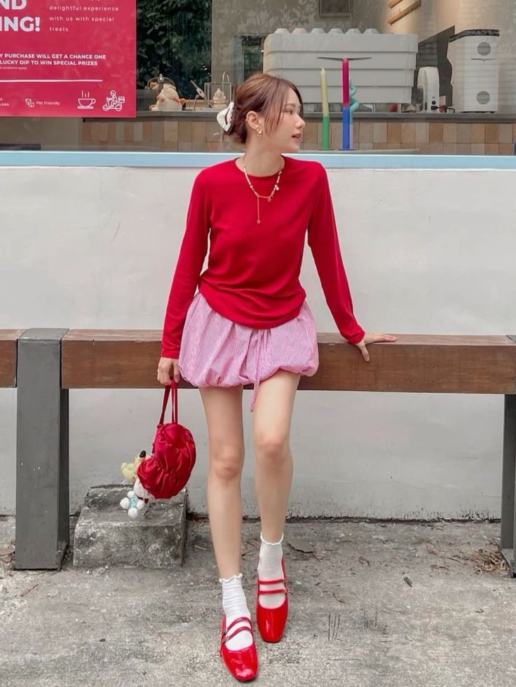 配色技巧 7.  红色搭配浅粉色