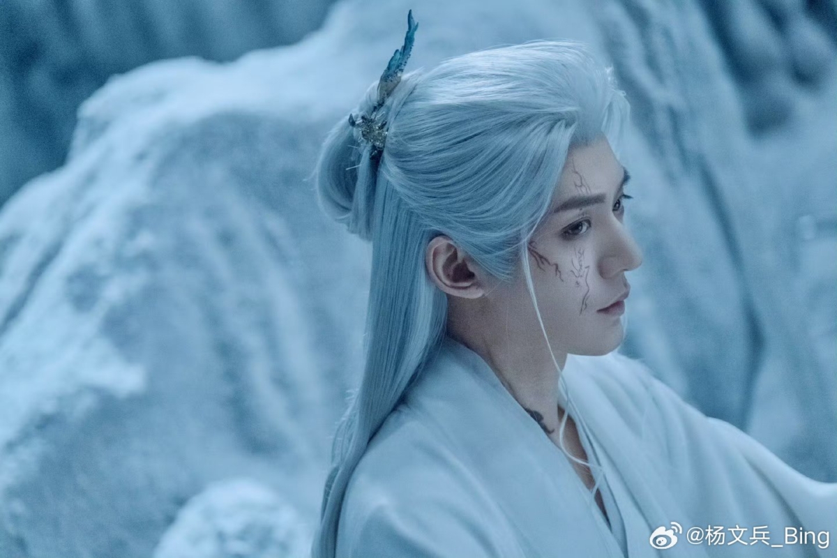 3.邓为《仙台有树》