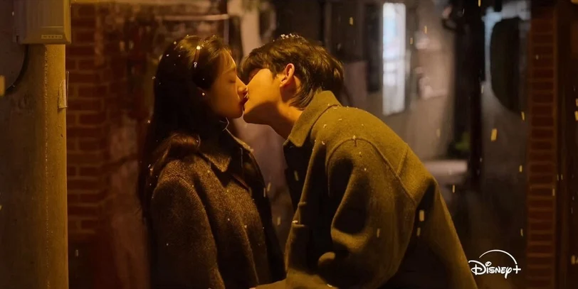 网友最期待的2025年韩剧CP TOP 7：《山寨人生》金秀贤 X 曹宝儿