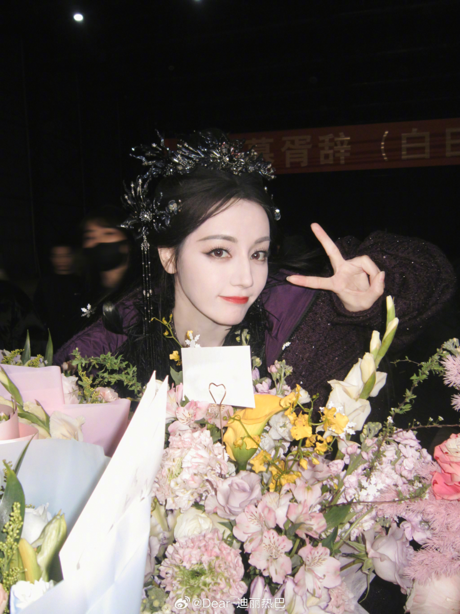 TOP1:迪丽热巴