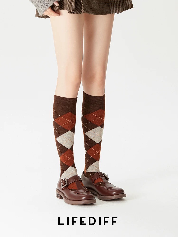 不同鞋款的袜子搭配 | 3、乐福鞋