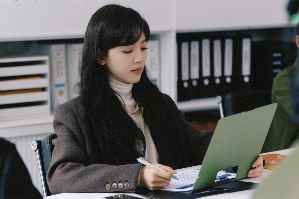 《难哄》温以凡穿搭：2、温柔通勤风