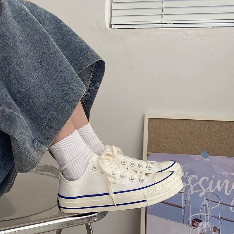 不同鞋款的袜子搭配 | 4、帆布鞋