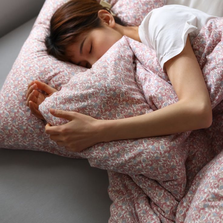 改善眼周衰老方法:3.保持充足的睡眠