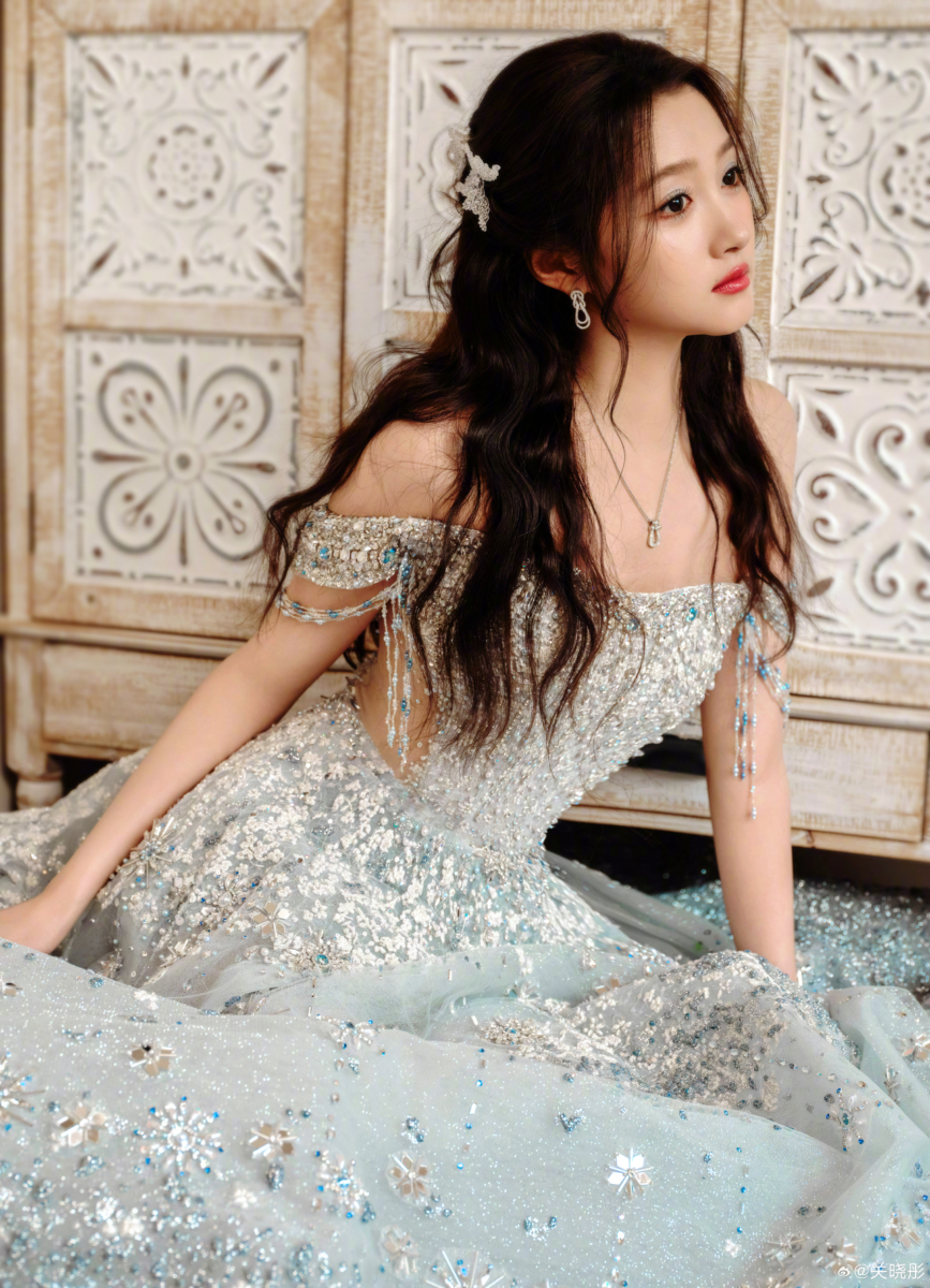 内娱最具商业价值女明星TOP 7：关晓彤