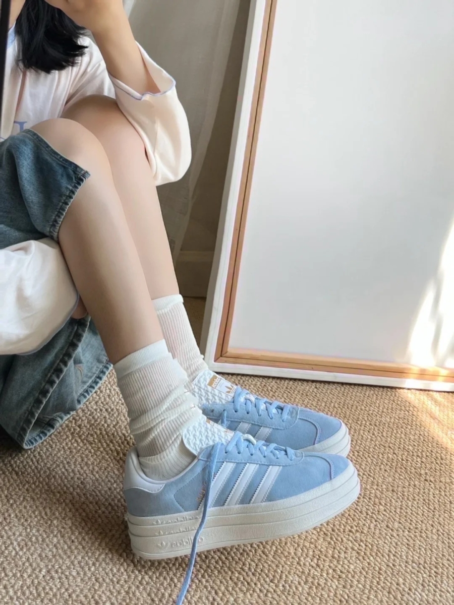 3、adidas Gazelle 增高厚底鞋