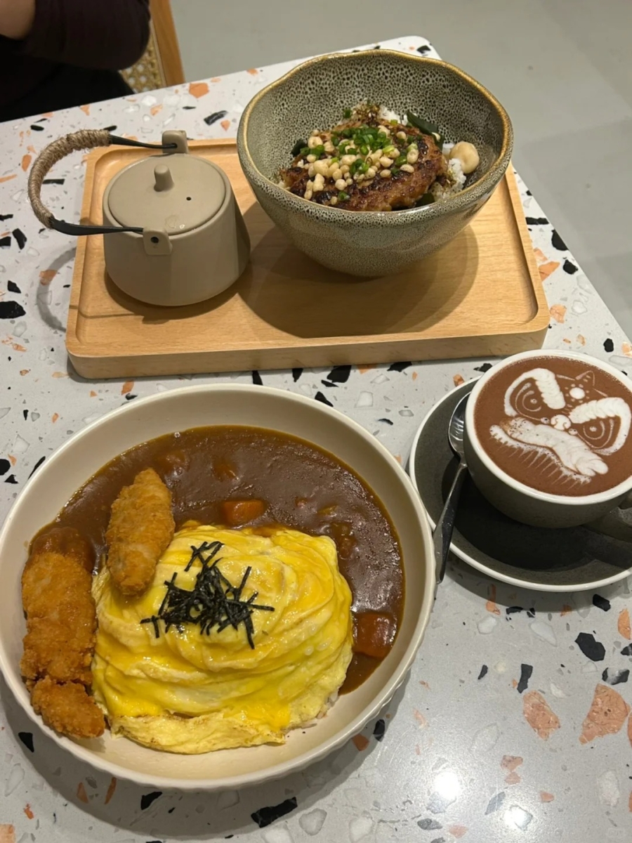 6、这里有家咖啡馆 Whatever Cafe