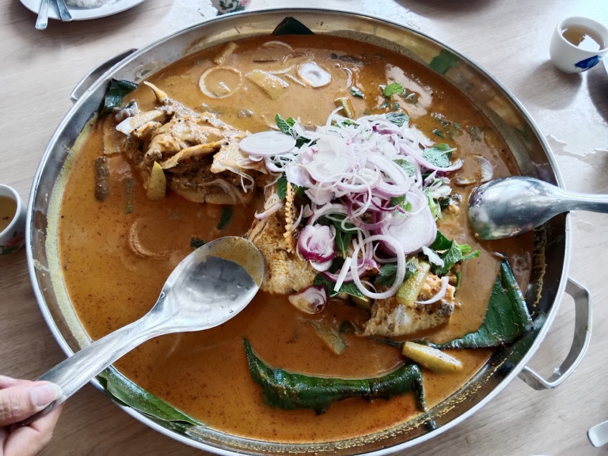 12、驰名咖喱鱼头